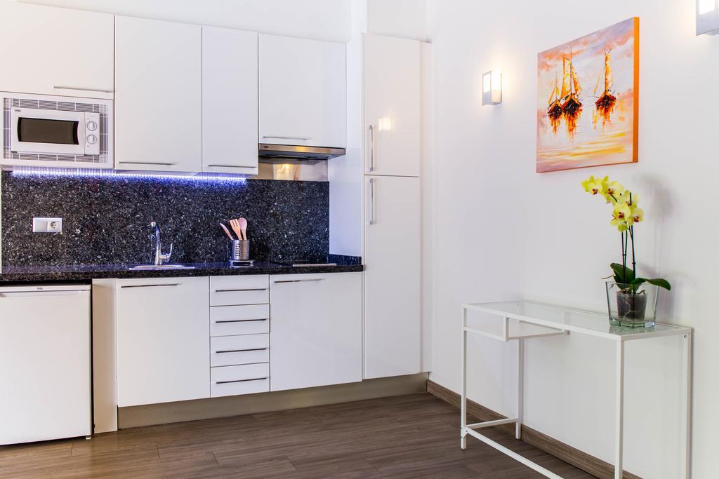 Bluesea Dimona Suites Torremolinos Ngoại thất bức ảnh